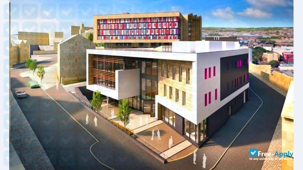 Bradford College photo #9