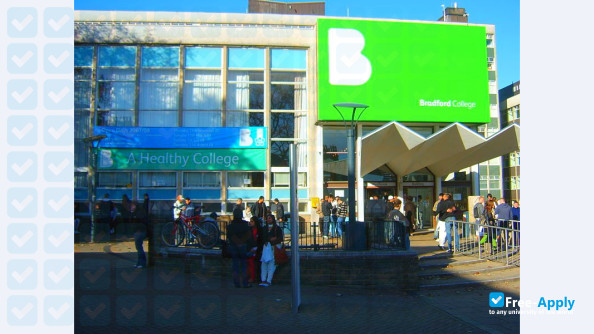 Bradford College photo #10