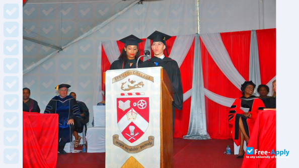 Bermuda College photo #8
