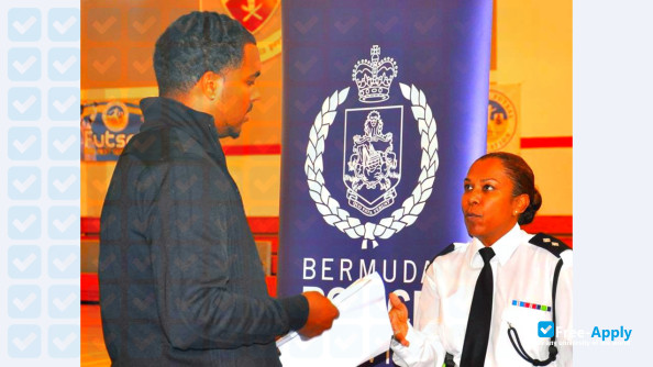 Bermuda College photo #10