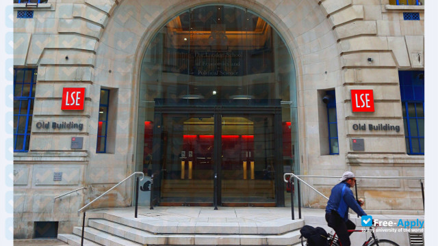 European School of Economics London photo #1