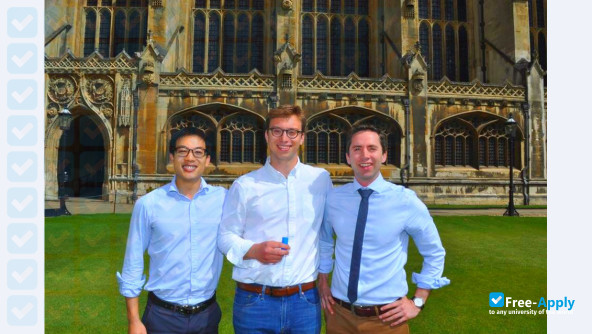 Foto de la The iconic King's College Chapel of the University of Cambridge #3