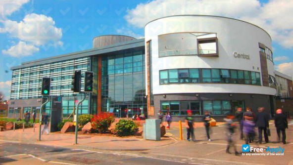 Foto de la Central College Nottingham #8