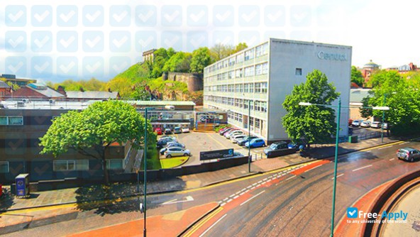 Foto de la Central College Nottingham #7