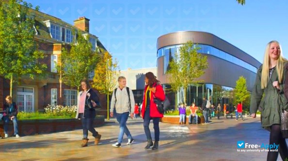 Edge Hill University фотография №7
