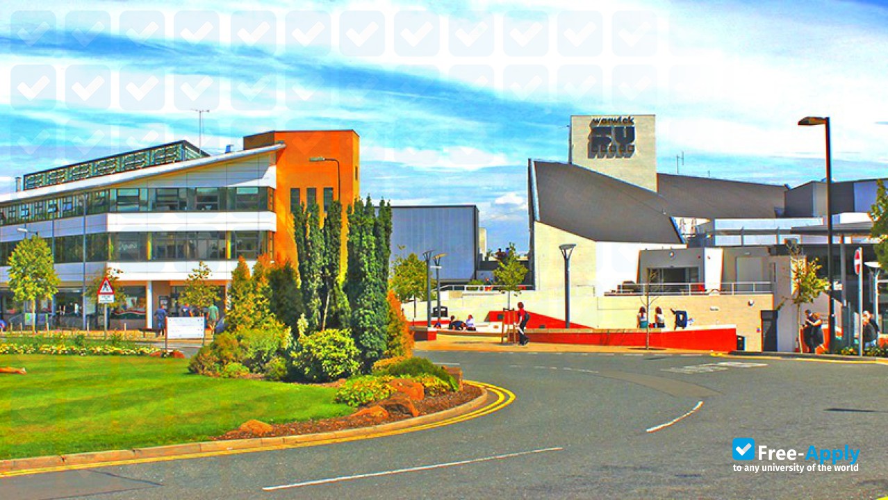 Foto de la University of Warwick #3