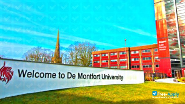 De Montfort University фотография №2