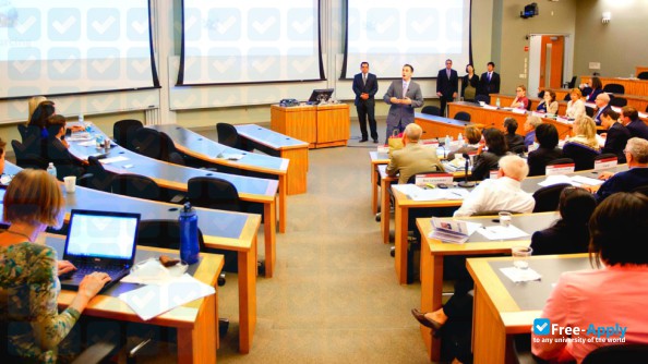 The University of Chicago Booth School of Business photo #3