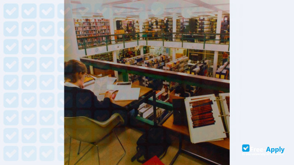 Ulster University фотография №8