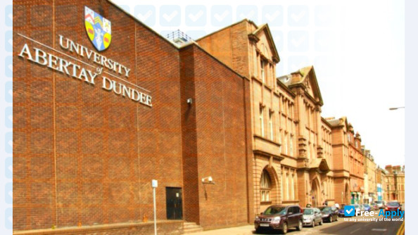 Foto de la University of Abertay #4
