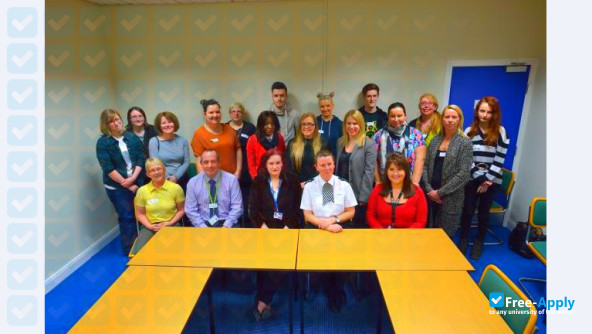 Foto de la University of Bolton #6