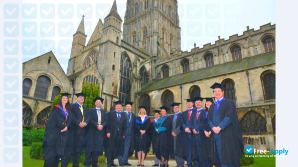 Foto de la University of Gloucestershire #12
