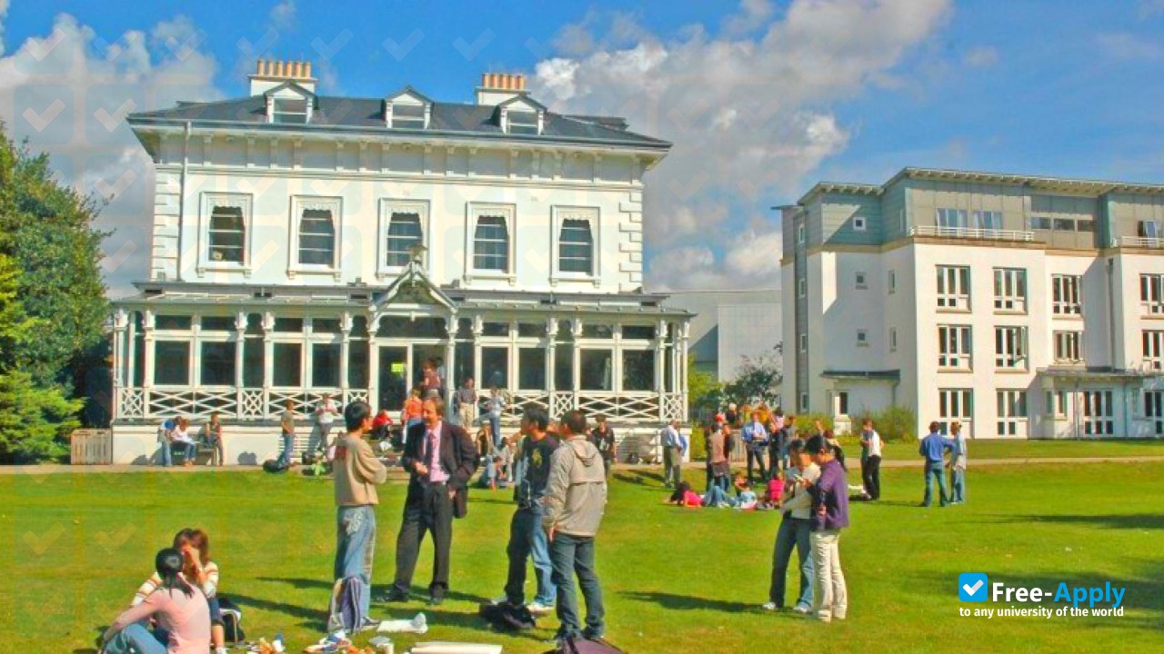 Foto de la University of Gloucestershire #11