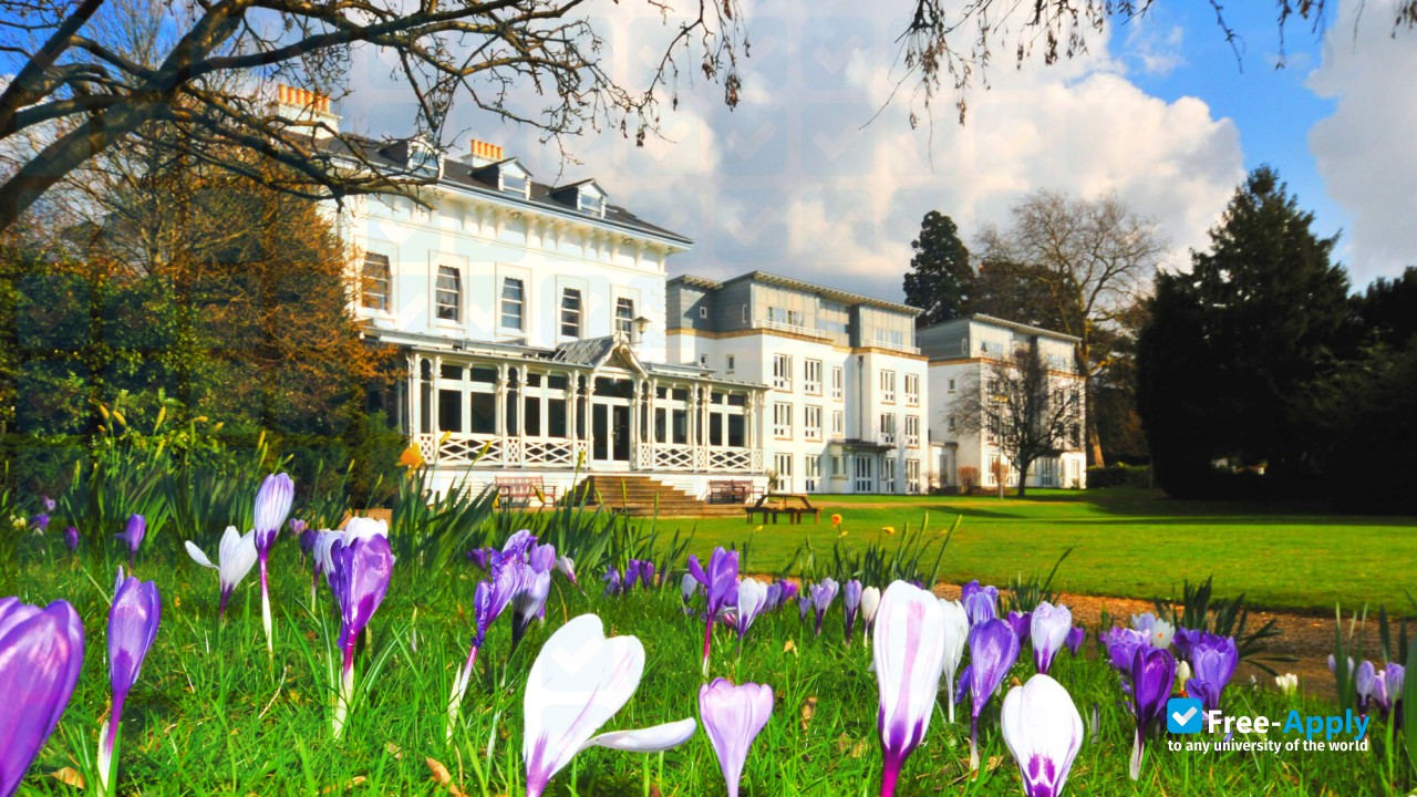 Foto de la University of Gloucestershire #10