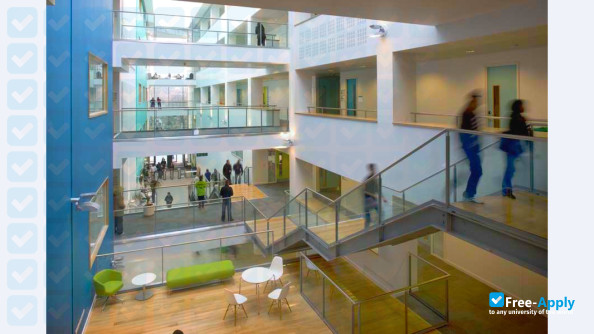 Westminster Kingsway College photo #4