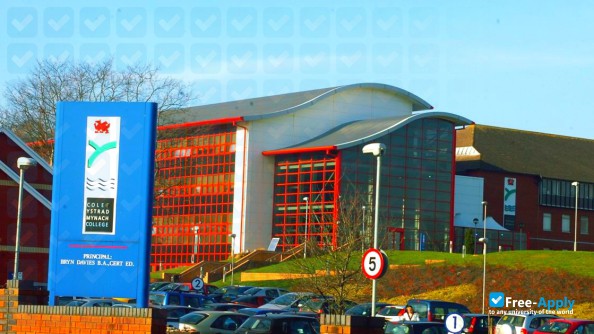 Ystrad Mynach College photo #5