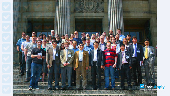 Foto de la University of Leeds #5