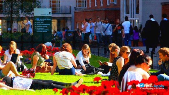 Foto de la University of Leeds #3