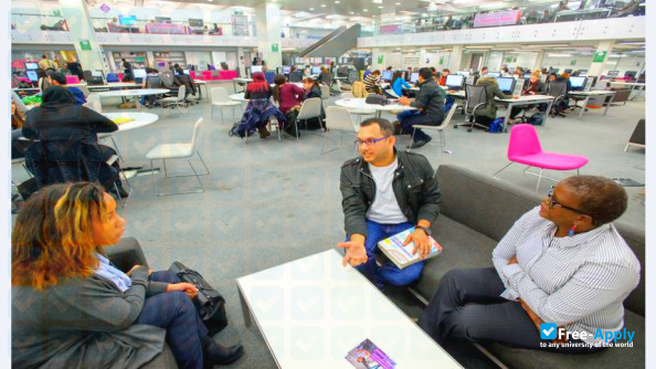 London Metropolitan University photo #3