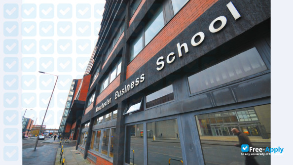 Foto de la Manchester Business School #3