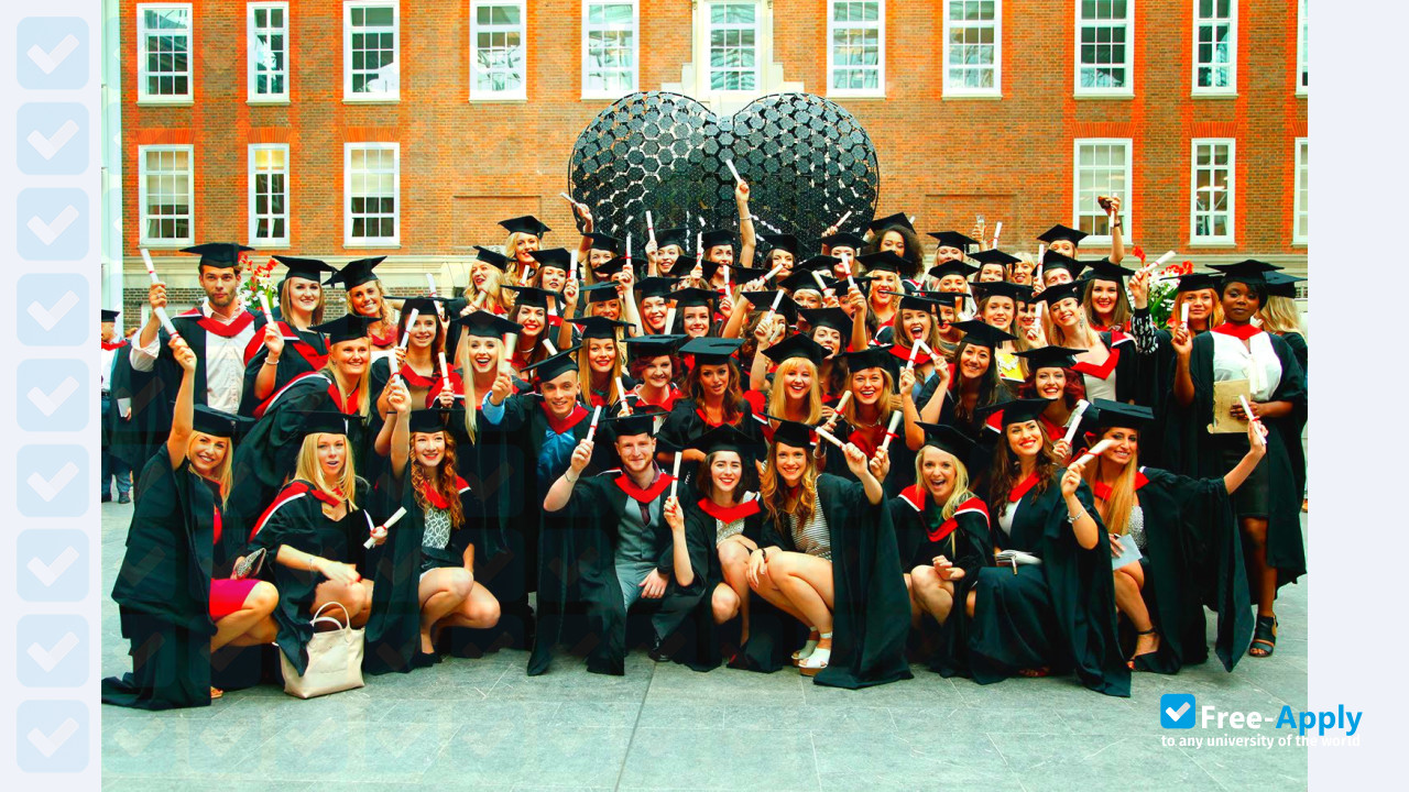 Foto de la Middlesex University #8