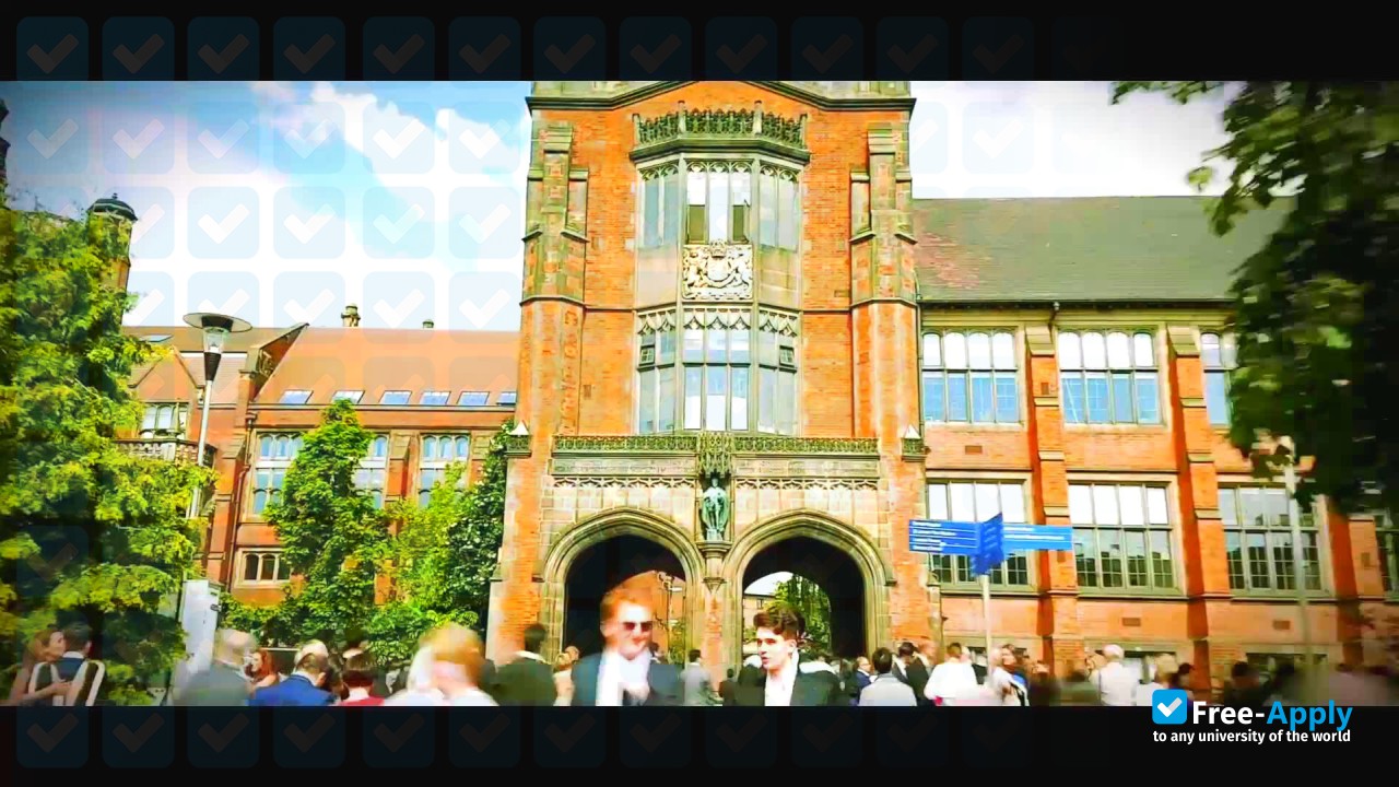 Foto de la Newcastle University #4
