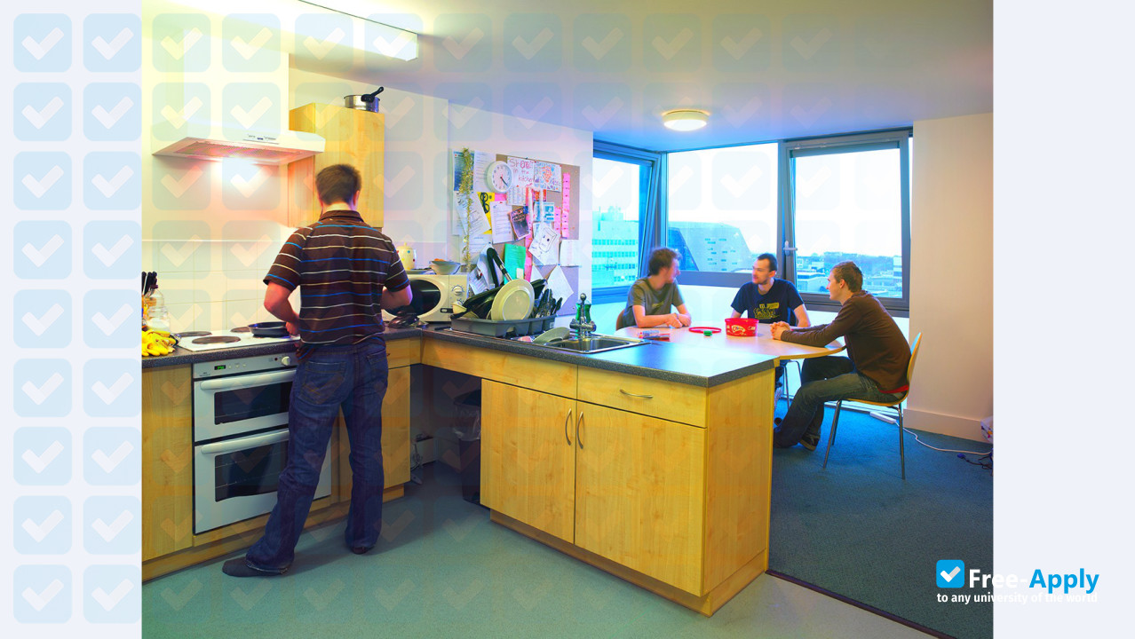 Foto de la University of Plymouth #6