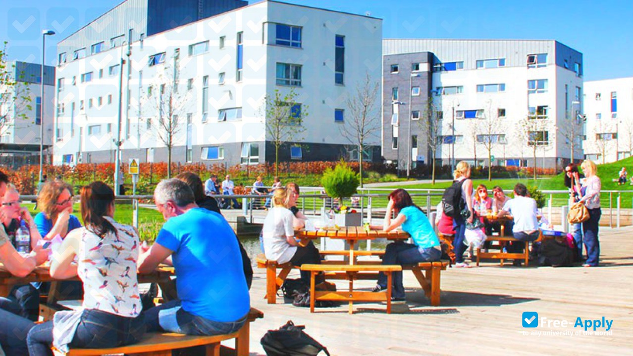 Queen Margaret University photo #2