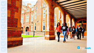 Queen's University Belfast thumbnail #12