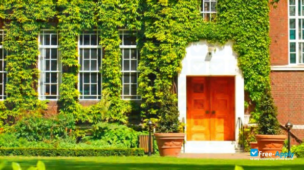 Regent's University London фотография №4