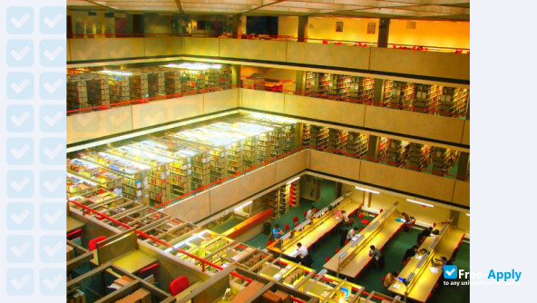 School of Oriental and African Studies (SOAS) photo #4