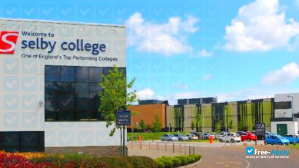 Selby College photo #2