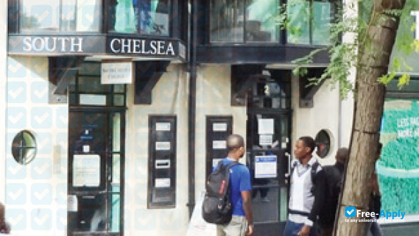 Foto de la South Chelsea International College #7