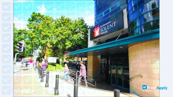 Southampton Solent University photo #9