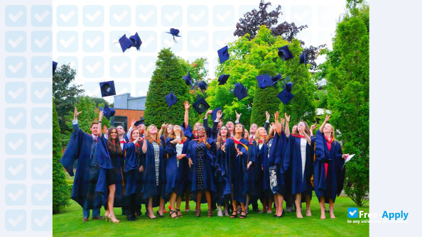Liverpool Hope University photo #11