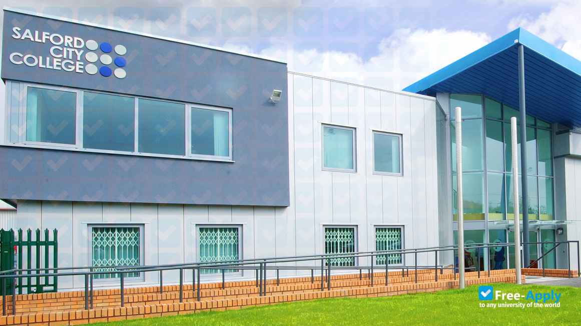 Фотография Salford City College