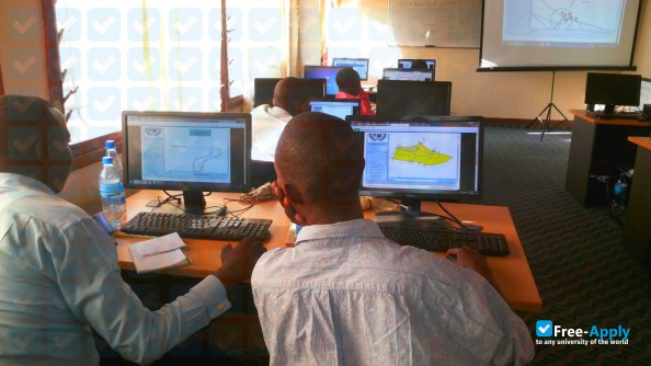 Foto de la Dar Es Salaam Institute of Technology #6