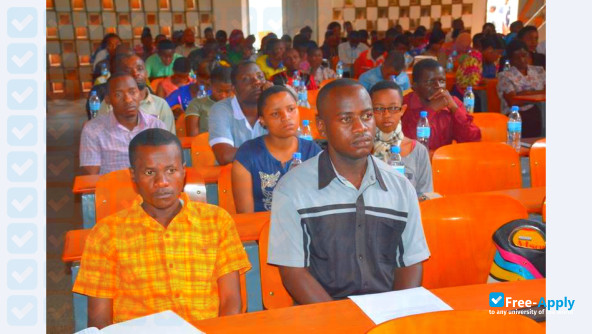 Foto de la Mzumbe University #9