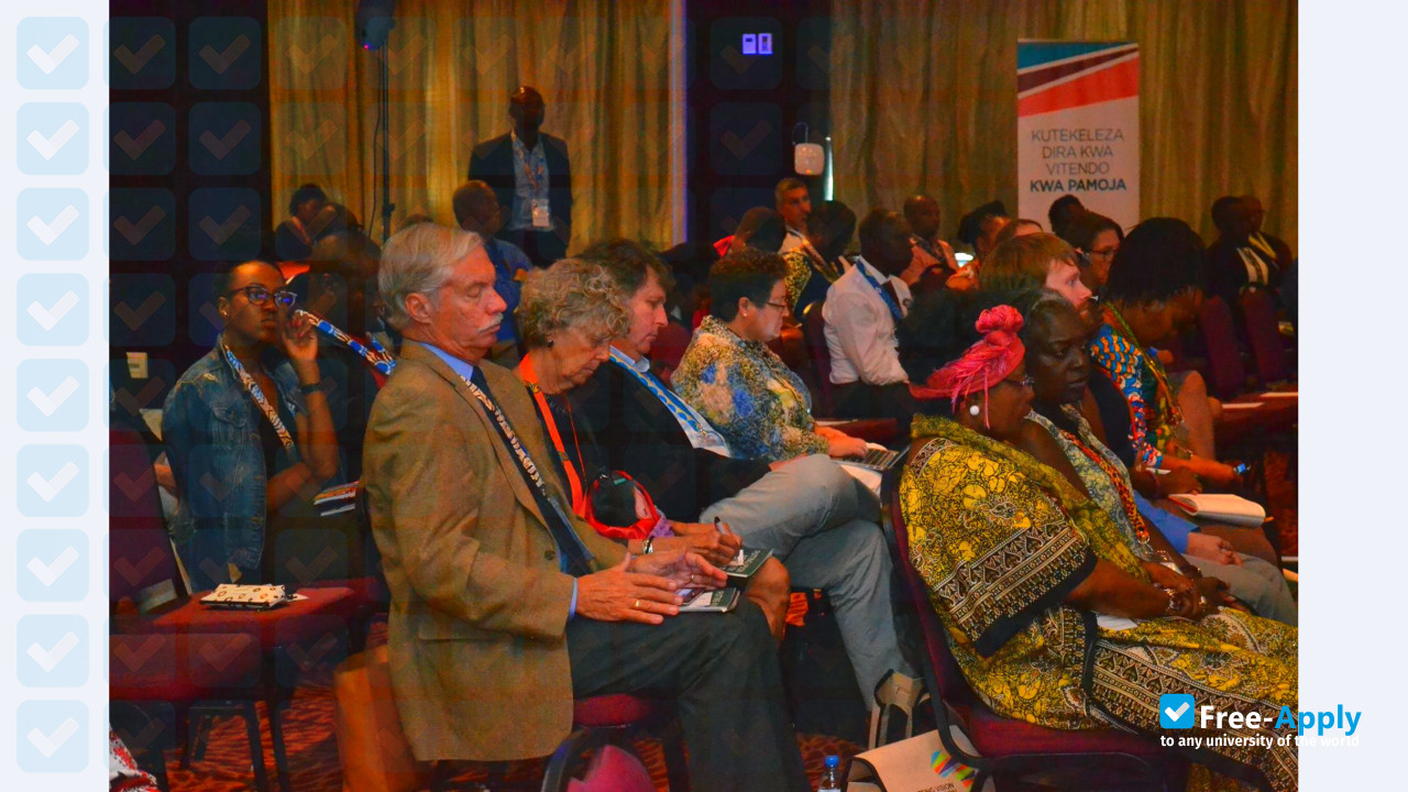 Photo de l’University of Dar Es Salaam #13