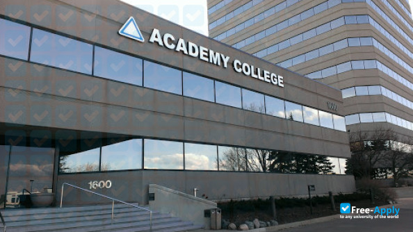 Academy College фотография №7