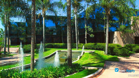 Foto de la Alliant International University #9