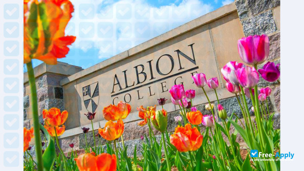 Albion College фотография №1