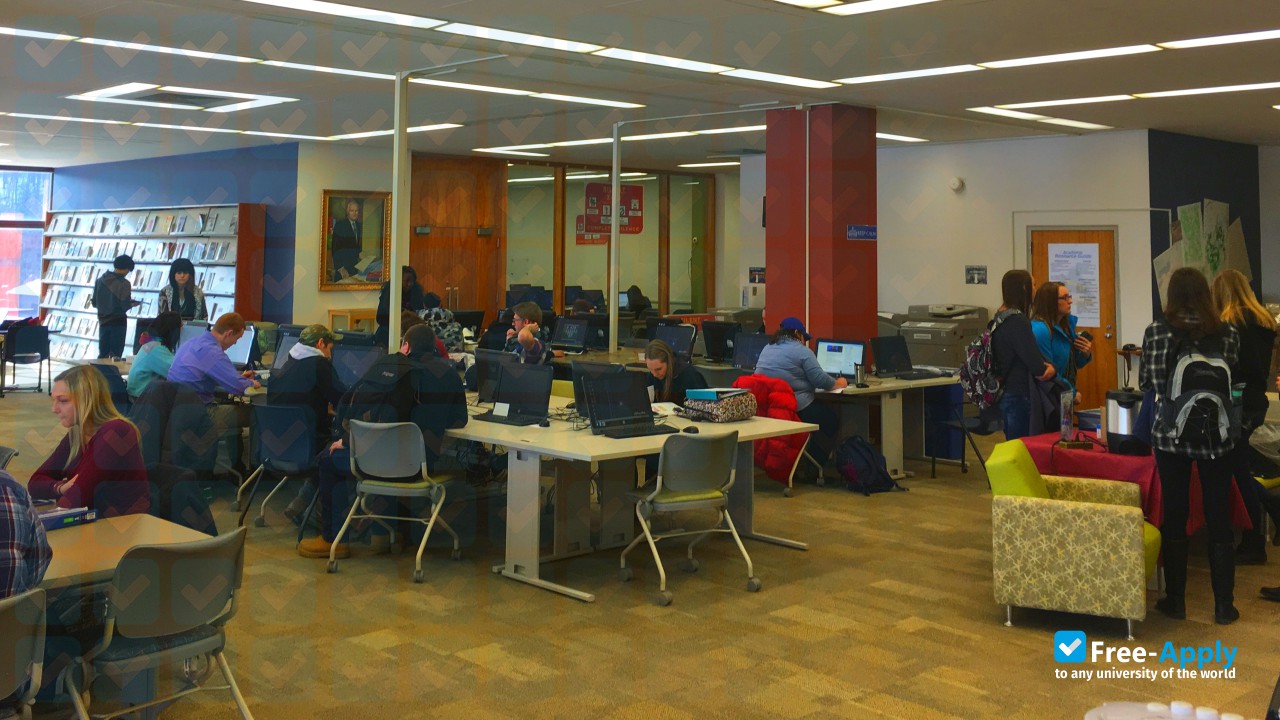 Alfred State College photo #10