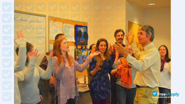 Foto de la Antioch University New England #3