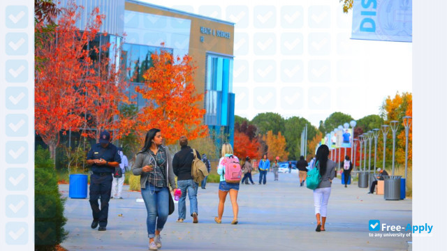 Antelope Valley College photo #9