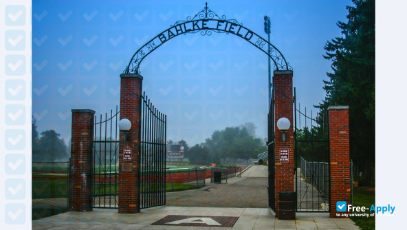 Alma College photo #4
