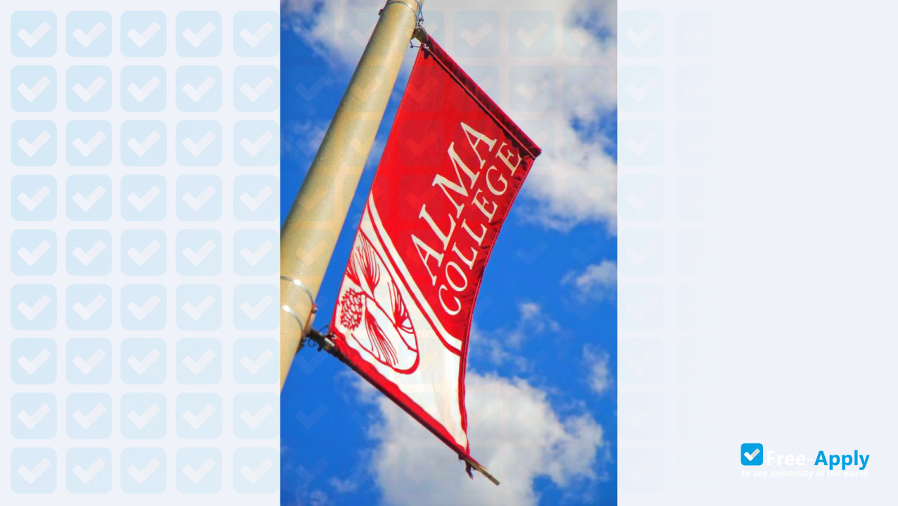 Alma College photo #12