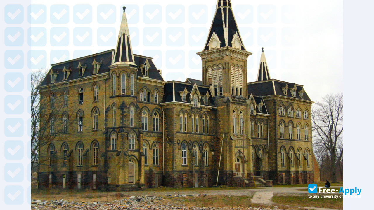 Фотография Alma College
