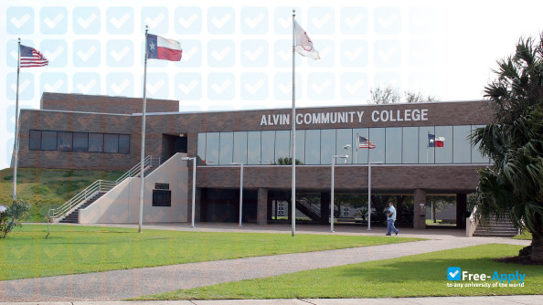 Alvin Community College photo #11