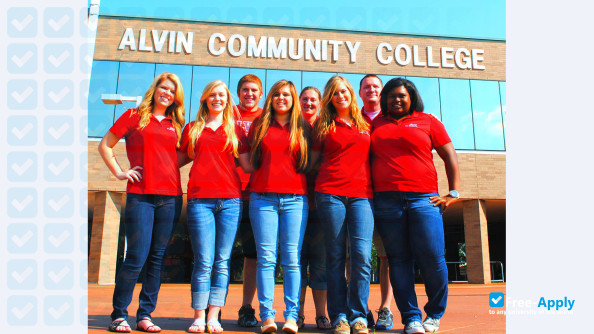 Alvin Community College photo #2